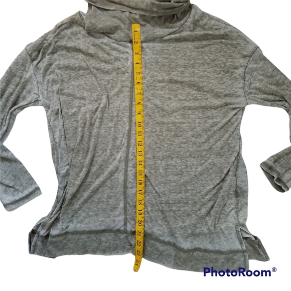 Cyrus Cow Neck Long Sleeve Burnout Blouse 1X - Picture 7 of 8